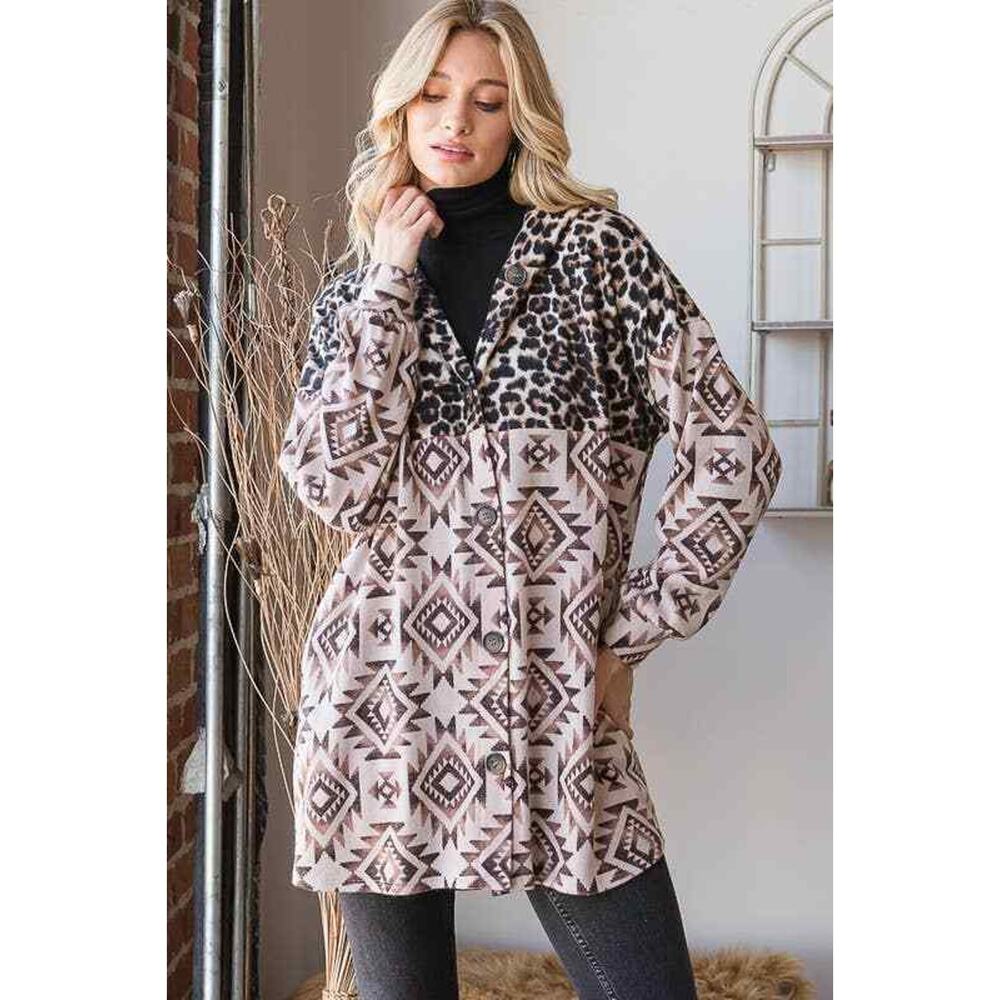 EJ6720-15 AZTEC AND ANIMAL LEOPARD BUTTON DOWN SHACKET: 2-2-2 (1X-2X-3X) / BROWN - Picture 11 of 12